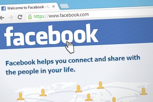 New survey shows access to social media in the workplace is high priority for students